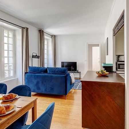 Champs-Elysees - 2Br With Balcony - Cityapartmentstay París Exterior foto